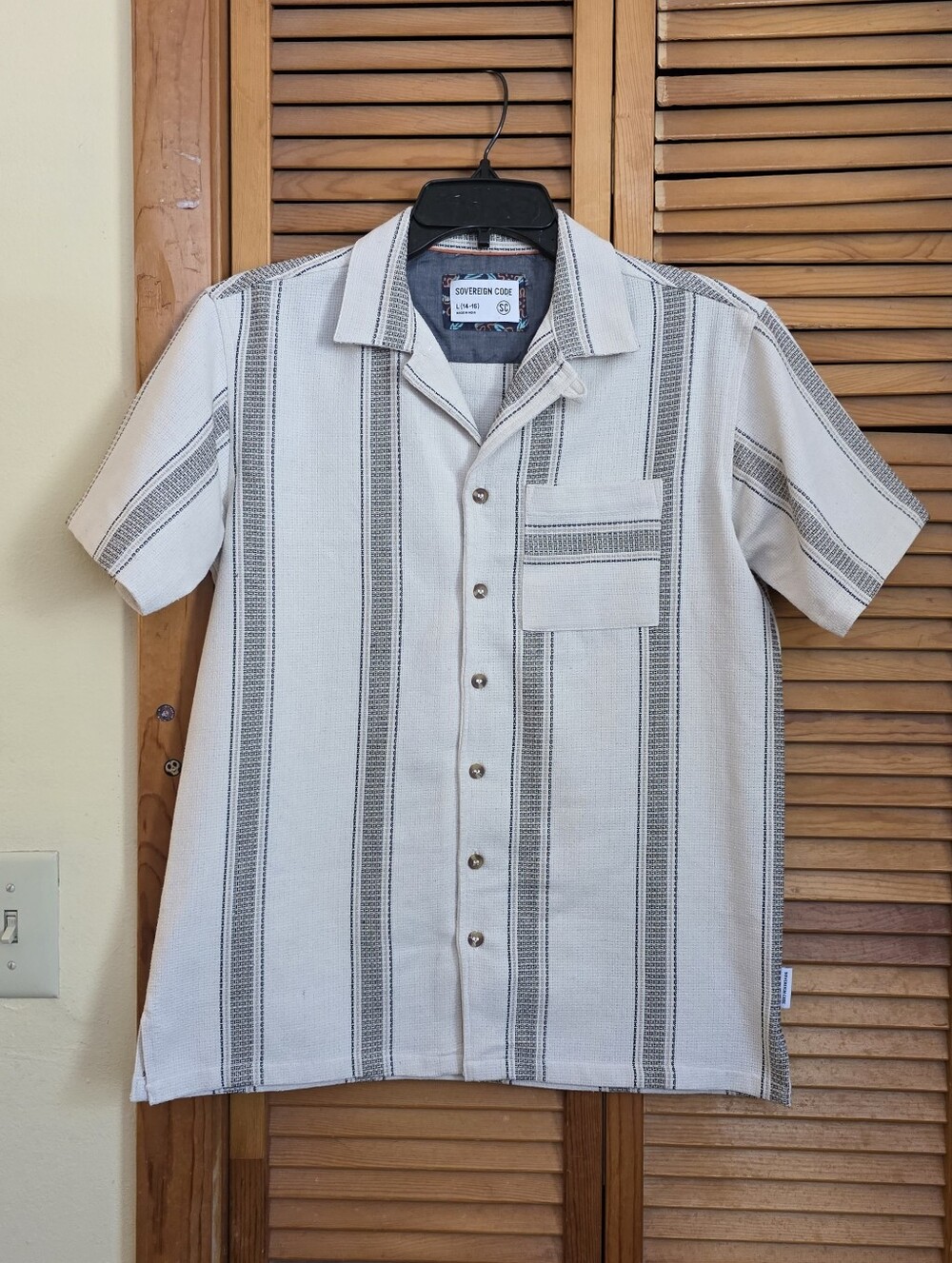 EUC Sovereign Code Kid's Striped Button Down Shirt Size Large